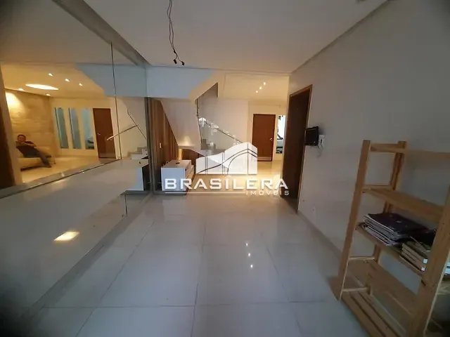 Casa com 220m² 3 quartos e 2 banheiros, à venda, no bairro Parque Amazônia em Goiânia
