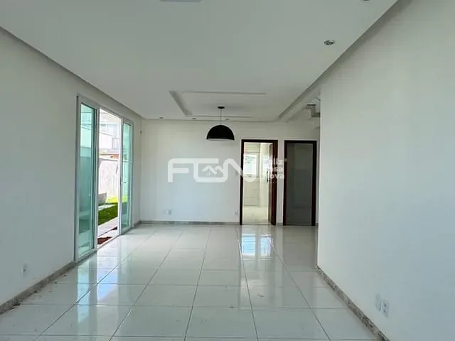 Casa 5 quartos e 2 banheiros, para alugar, no bairro Jardim Limoeiro em Camaçari