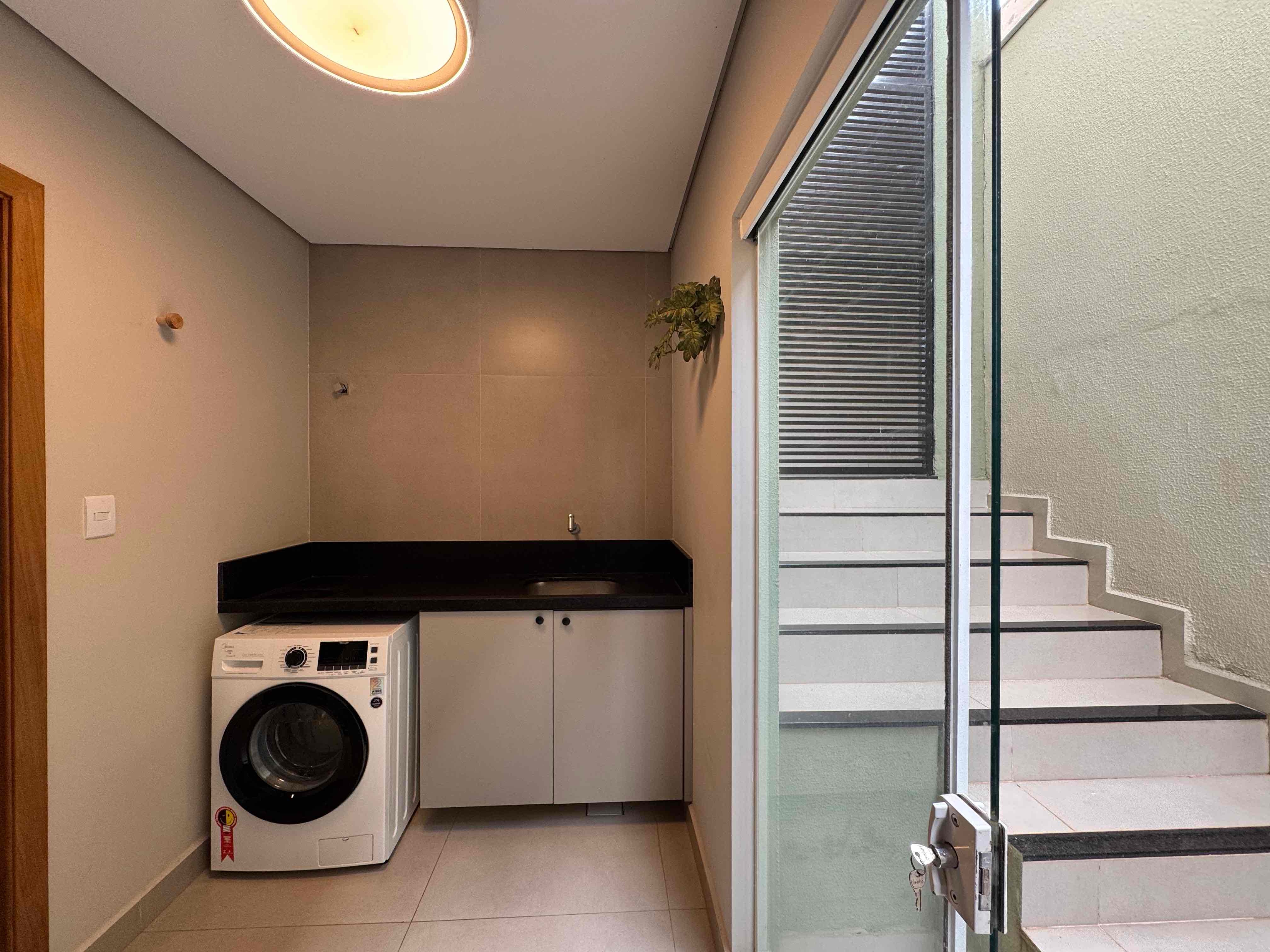 Casa, 3 quartos, 258 m² - Foto 44