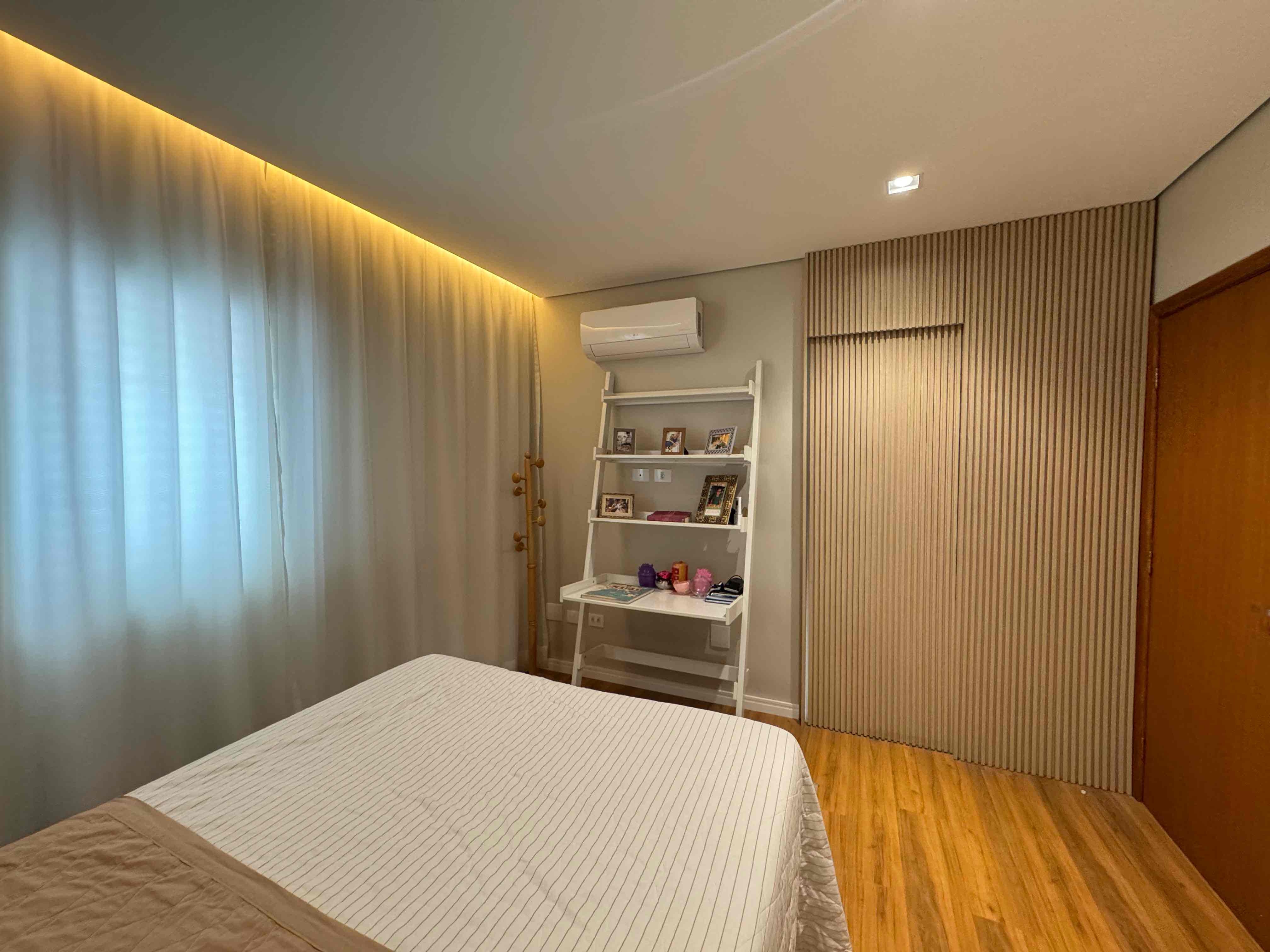 Casa, 3 quartos, 258 m² - Foto 35