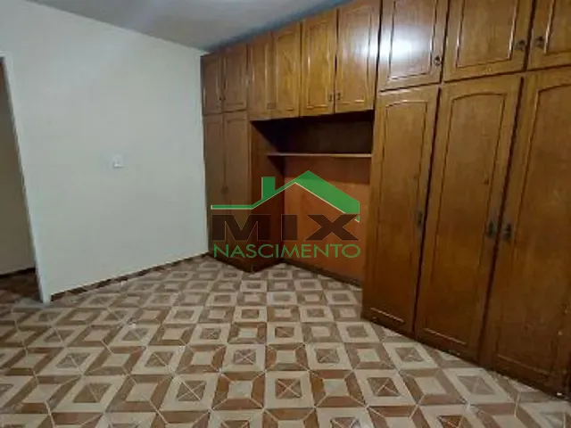 Casa com 140m² 3 quartos e 1 banheiro, à venda, no bairro Campanário em Diadema