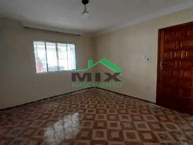 Casa com 140m² 3 quartos e 1 banheiro, à venda, no bairro Campanário em Diadema