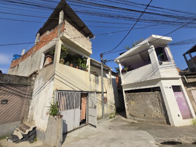Casa 4 quartos e 2 banheiros, à venda, no bairro Parque Novo Santo Amaro em São Paulo