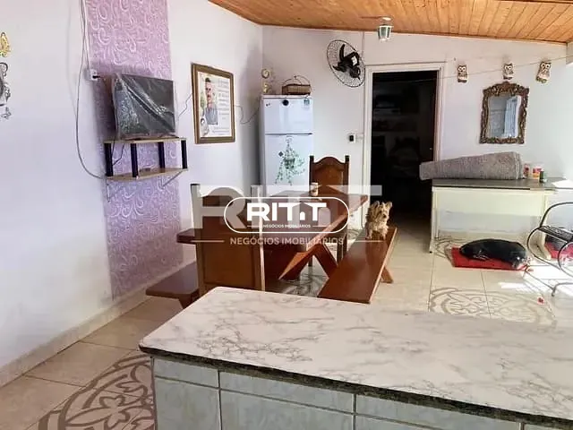 Casa com 300m² 4 quartos e 2 banheiros, à venda, no bairro Parque Taquaral em Campinas