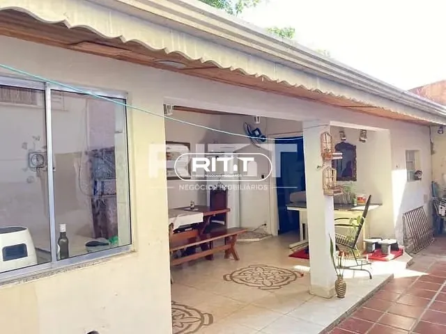 Casa com 300m² 4 quartos e 2 banheiros, à venda, no bairro Parque Taquaral em Campinas