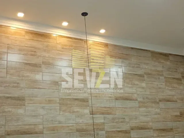 Casa com 180m² 3 quartos e 2 banheiros, à venda, no bairro Santa Fé em Bauru