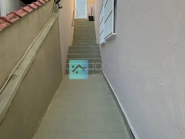 Casa com 300m² 4 quartos e 2 banheiros, à venda ou para alugar, no bairro Vila Formosa em Jacareí