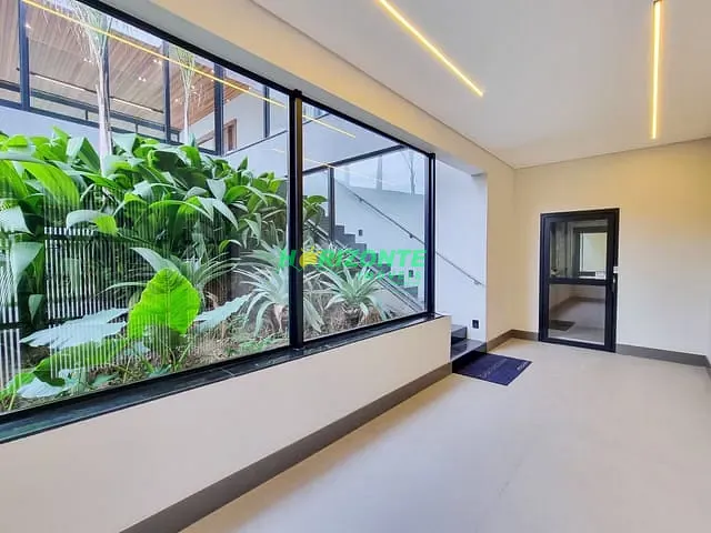 Casa com 995m² 4 quartos e 6 banheiros, à venda, no bairro urbanova em São José dos Campos