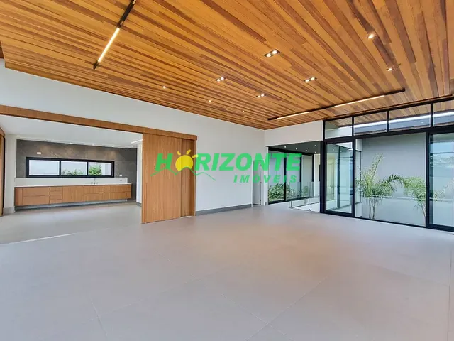 Casa com 995m² 4 quartos e 6 banheiros, à venda, no bairro urbanova em São José dos Campos
