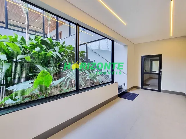 Casa com 995m² 4 quartos e 6 banheiros, à venda, no bairro urbanova em São José dos Campos