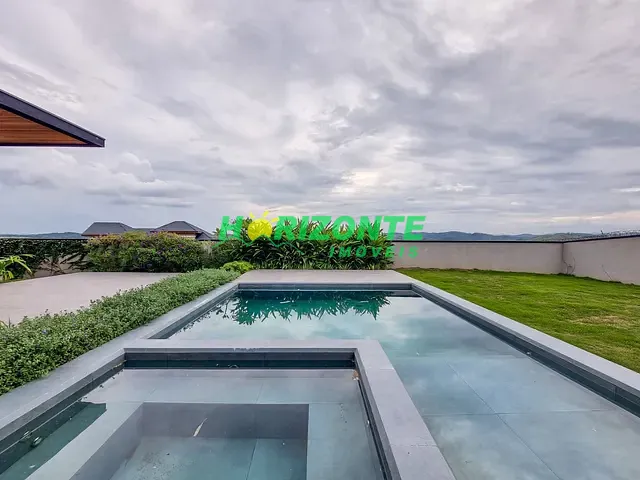 Casa com 995m² 4 quartos e 6 banheiros, à venda, no bairro urbanova em São José dos Campos