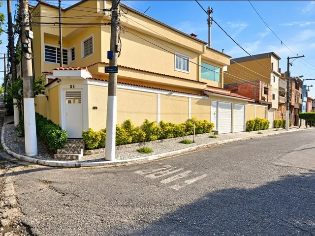 Casa com 329m² 6 quartos e 6 banheiros, à venda, no bairro Jardim Turquesa em São Paulo