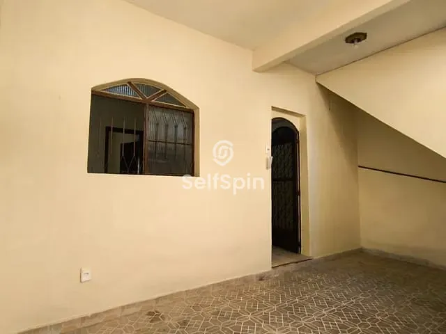 Casa 2 quartos e 1 banheiro, para alugar, no bairro Centro em Niterói