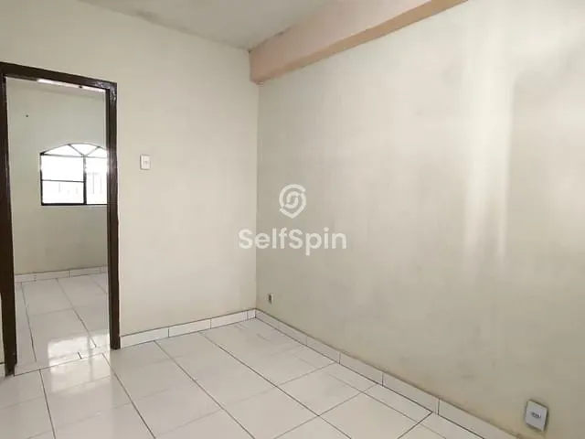 Casa 2 quartos e 1 banheiro, para alugar, no bairro Centro em Niterói