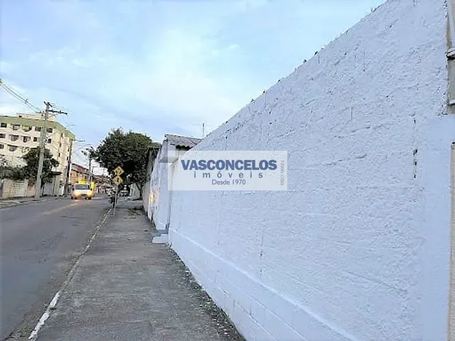 Casa com 200m² 2 quartos e 2 banheiros, à venda, no bairro Residencial Sol Nascente em São José dos Campos