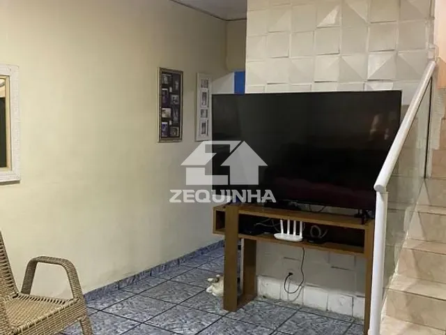 Casa com 150m² 3 quartos e 2 banheiros, à venda, no bairro Jaguaribe em Osasco