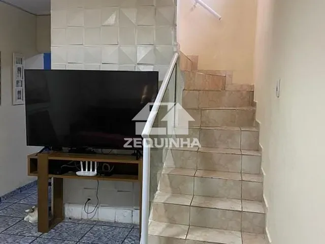 Casa com 150m² 3 quartos e 2 banheiros, à venda, no bairro Jaguaribe em Osasco