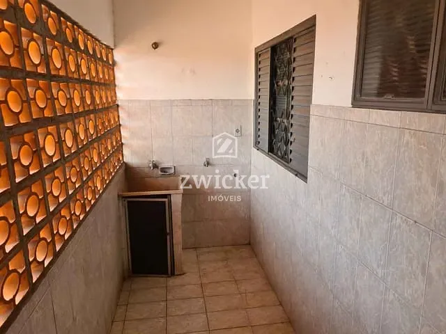 Casa com 1432m² 3 quartos e 3 banheiros, à venda, no bairro Vila Paulista em Bauru