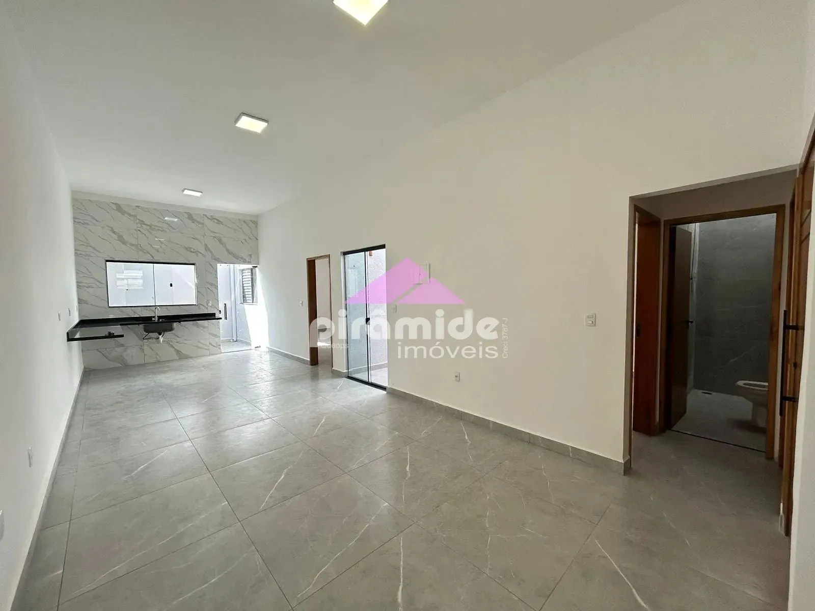 Casa, 3 quartos, 109 m² - Foto 1