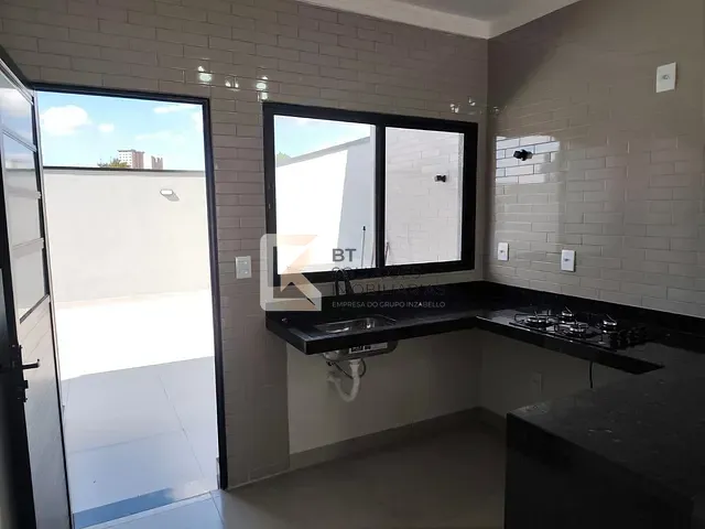 Casa com 150m² 2 quartos e 2 banheiros, à venda, no bairro Vila dos Canários em Indaiatuba