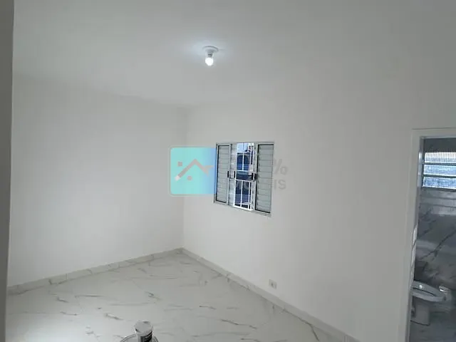 Casa com 155m² 2 quartos e 2 banheiros, à venda, no bairro Parque dos Príncipes em Jacareí