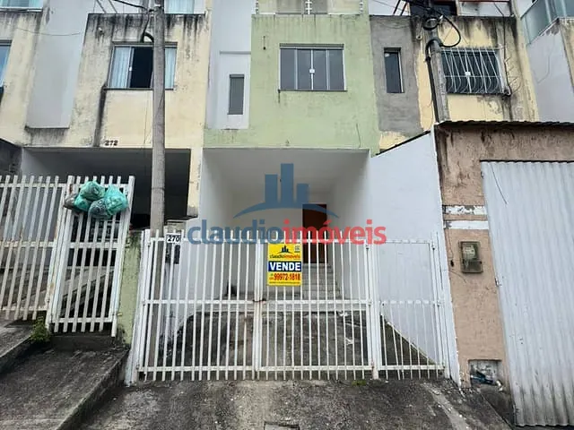 Casa 2 quartos e 2 banheiros, à venda, no bairro Goiabal em Barra Mansa