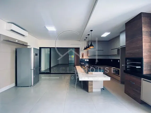 Casa com 250m² 3 quartos e 4 banheiros, à venda, no bairro Jardim Cybelli em Ribeirão Preto