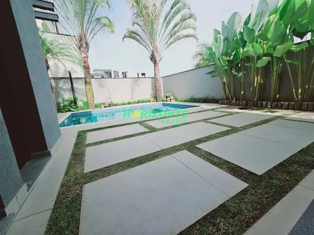 Casa com 480m² 3 quartos e 4 banheiros, à venda, no bairro Condomínio Residencial Alphaville II em São José dos Campos
