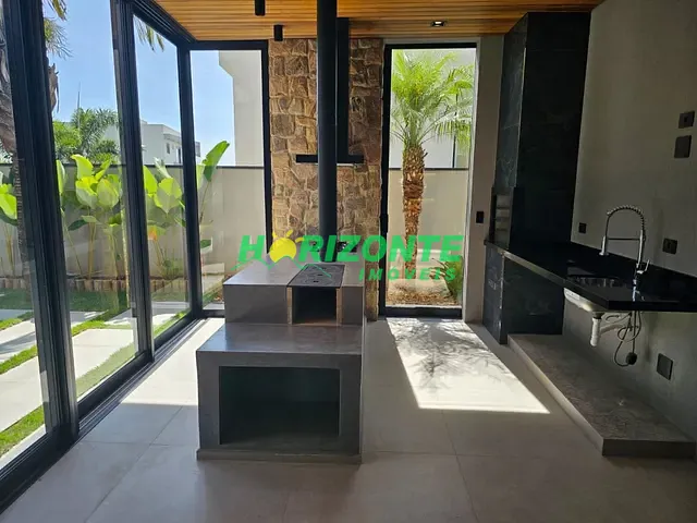 Casa com 480m² 3 quartos e 4 banheiros, à venda, no bairro urbanova em São José dos Campos