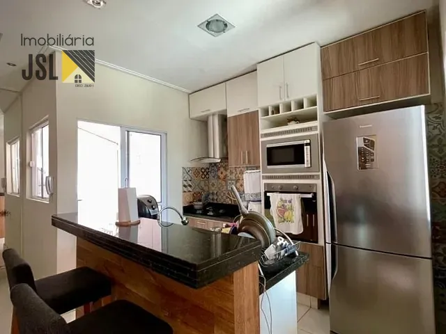 Casa com 150m² 2 quartos e 2 banheiros, à venda, no bairro Jardim Amália em Caçapava