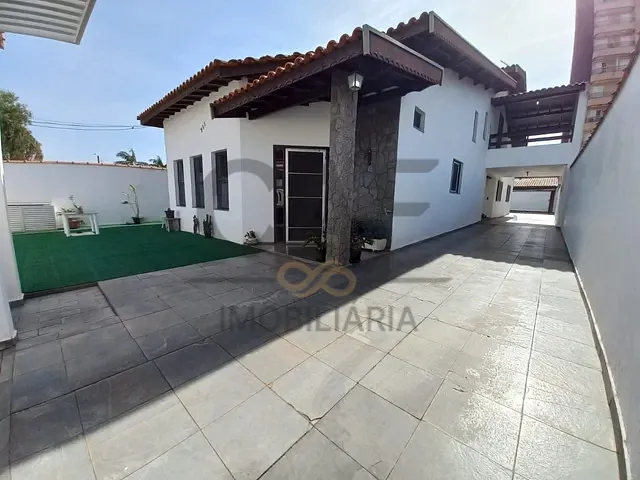 Casa com 530m² 3 quartos e 6 banheiros, à venda, no bairro Jardim Rezek II em Artur Nogueira