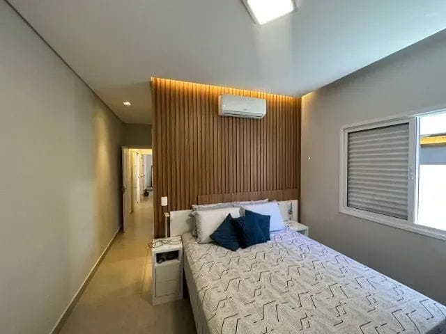 Foto do Casa - Casa com 5 dormitórios à venda, 300 m² por R$ 1.200.000,00 - Jardim das Indústrias - São José dos Campos/SP | RUSSI IMÓVEIS