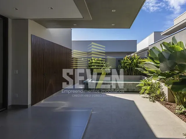 Casa 3 quartos e 4 banheiros, à venda, no bairro Vila Aviação em Bauru