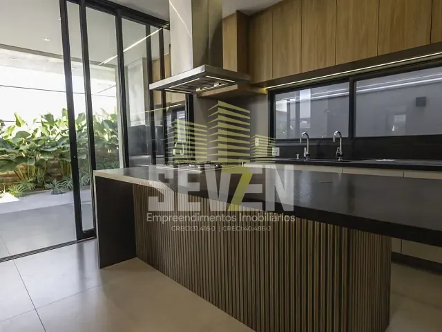 Casa 3 quartos e 4 banheiros, à venda, no bairro Vila Aviação em Bauru