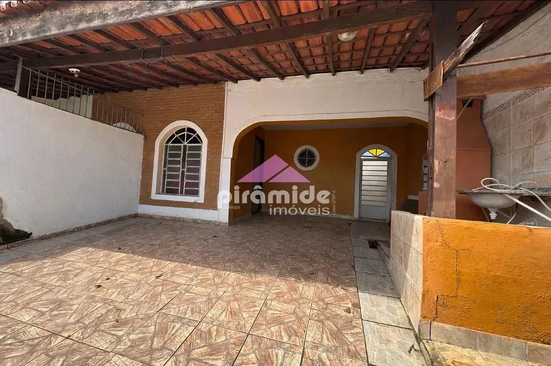 Casa, 3 quartos, 250 m² - Foto 1