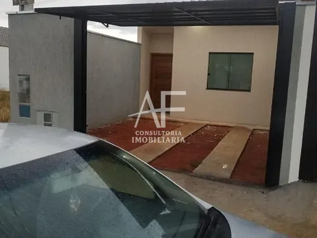 Casa com 125m², à venda, no bairro Piracangaguá em Taubaté