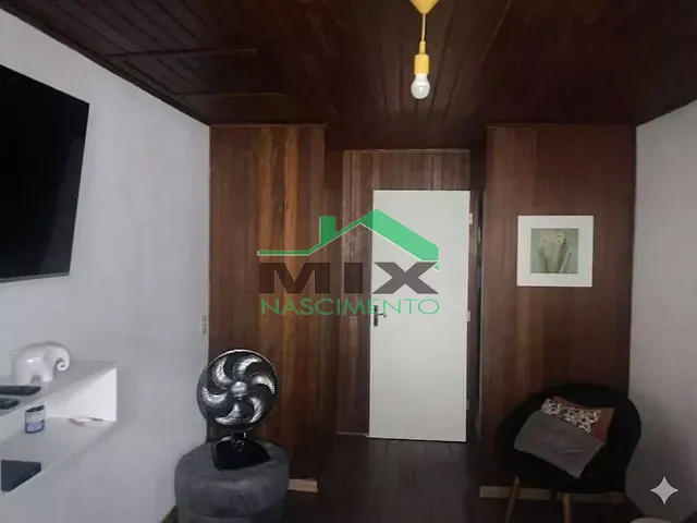 Sobrado 3 quartos e 2 banheiros, à venda, no bairro Conjunto Habitacional Brigadeiro Faria Lima em São Paulo
