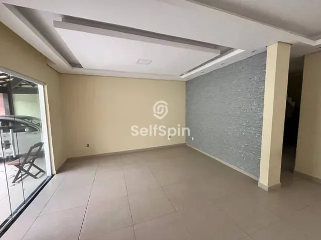 Casa com 360m² 3 quartos e 3 banheiros, para alugar, no bairro Piratininga em Niterói