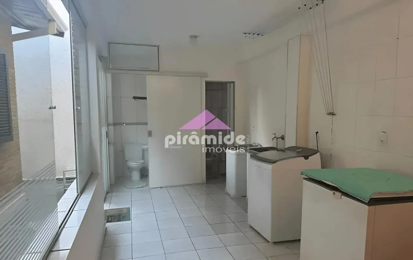 Casa, 3 quartos, 270 m² - Foto 8