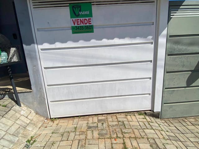 Casa 2 quartos e 1 banheiro, à venda, no bairro Barreiro em Extrema