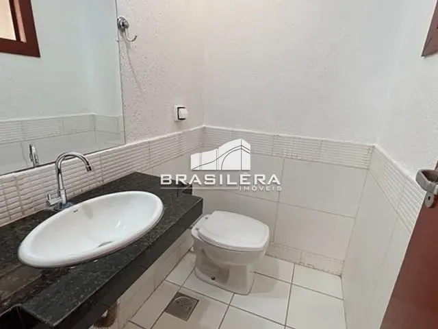 Casa com 135m² 3 quartos e 2 banheiros, à venda, no bairro Sítios Santa Luzia em Aparecida de Goiânia