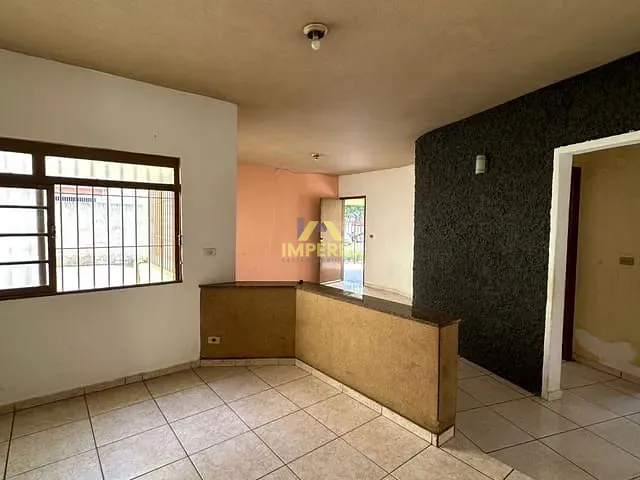 Casa 3 quartos e 1 banheiro, à venda, no bairro Jd três Marias em Salto