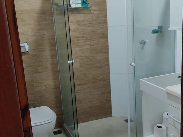 Casa 2 quartos e 1 banheiro, à venda, no bairro Parque Jóquei Club em Campos dos Goytacazes