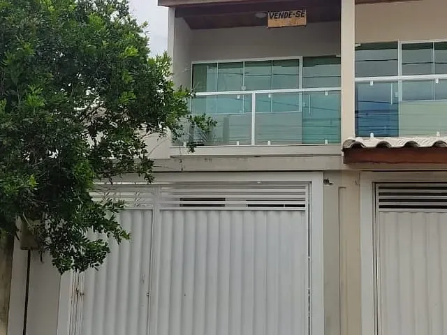 Casa 2 quartos e 1 banheiro, à venda, no bairro Parque Jóquei Club em Campos dos Goytacazes