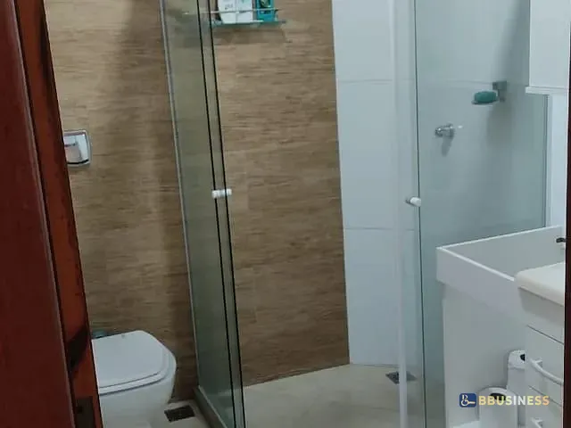 Casa 2 quartos e 1 banheiro, à venda, no bairro Parque Jóquei Club em Campos dos Goytacazes