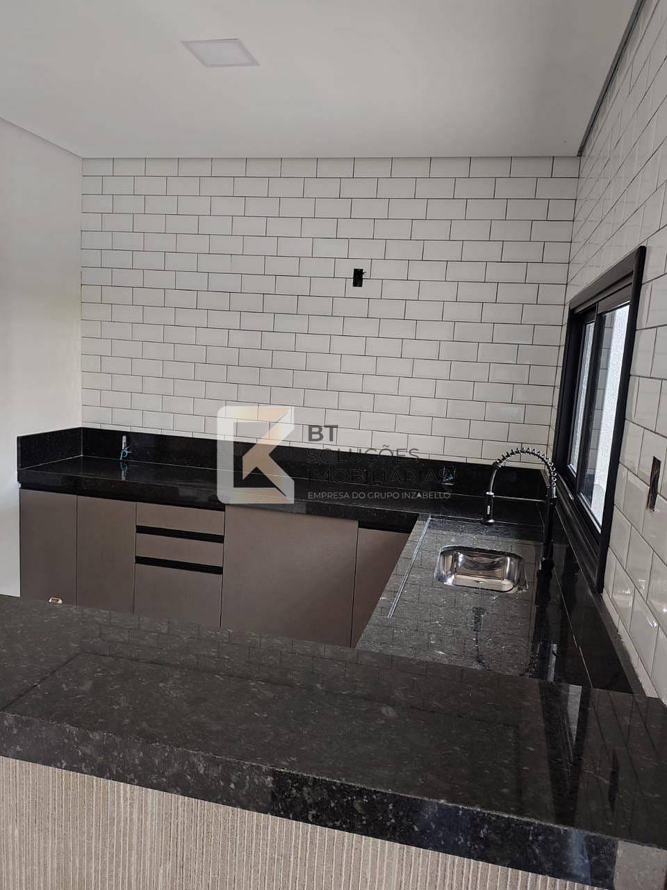 Casa, 3 quartos, 131 m² - Foto 4