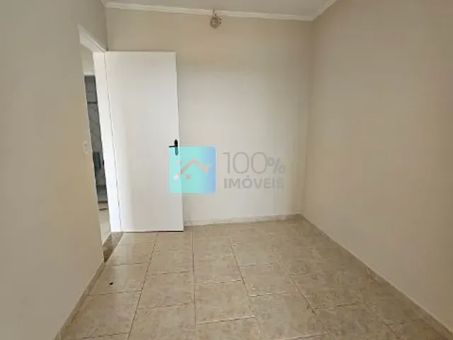 Casa com 169m² 3 quartos e 2 banheiros, à venda, no bairro Conjunto Habitacional São José dos Campos A em São José dos Campos