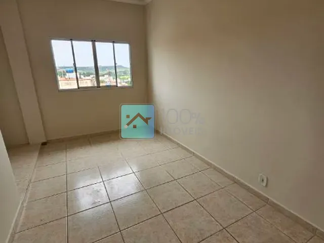 Casa com 169m² 3 quartos e 2 banheiros, à venda, no bairro Conjunto Habitacional São José dos Campos A em São José dos Campos