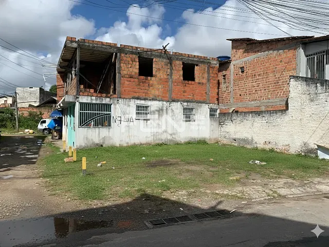 Casa 2 quartos e 2 banheiros, à venda, no bairro Jardim Brasília em Camaçari