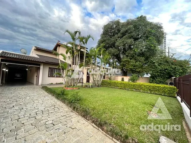 Sobrado com 495m² 4 quartos e 3 banheiros, à venda, no bairro Orfãs em Ponta Grossa